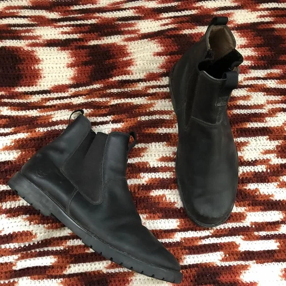 Timberland Black Chukka Chelsea Boots with Orange Lining Limited Edition Black & Orange Timberland boots size 10.5  main image 3